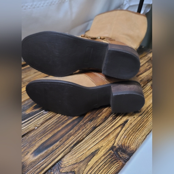 Vestiture Tan and Brown Leather Boots Womens Size 7.5M - Picture 7 of 9